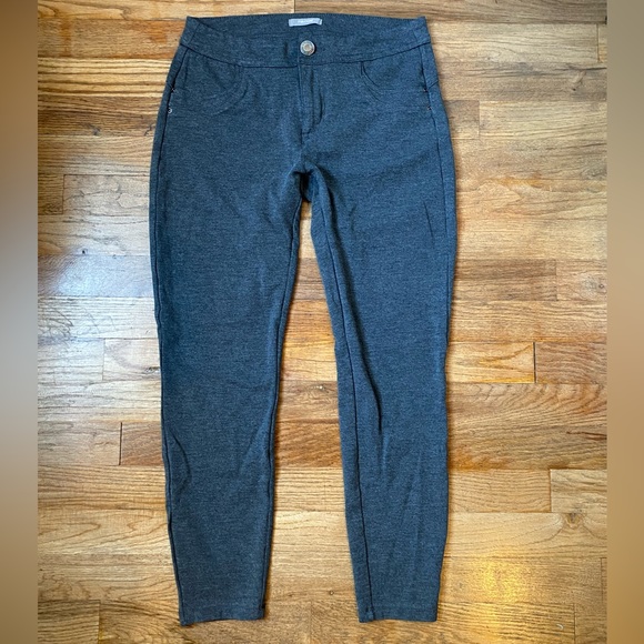 Maurices Small Short Grey Jeggings - Picture 2 of 14